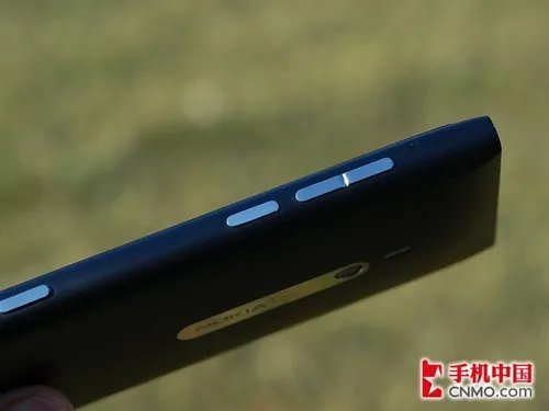 最人气旗舰 诺基亚Lumia 800真机体验