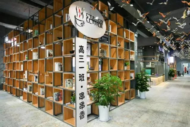 华东出了“最美食堂”,然而西南高校并不服。