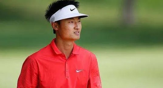 李昊桐和女友怎么认识的？