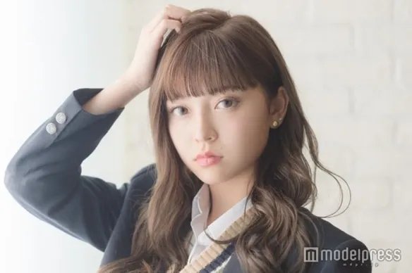 另一种反差萌！身材超性感的18岁日本JK秒杀同龄人