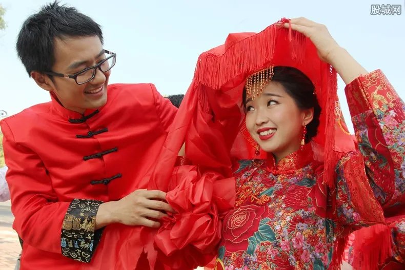 现在可以办婚礼宴席吗 一般多少钱一桌？