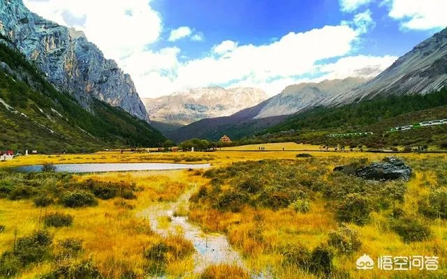 去稻城亚丁旅游一趟大概要花多少钱？怎么样？