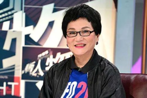 林心如被赞女强人 《小燕有约》张小燕为何让紫薇格格感动落泪？