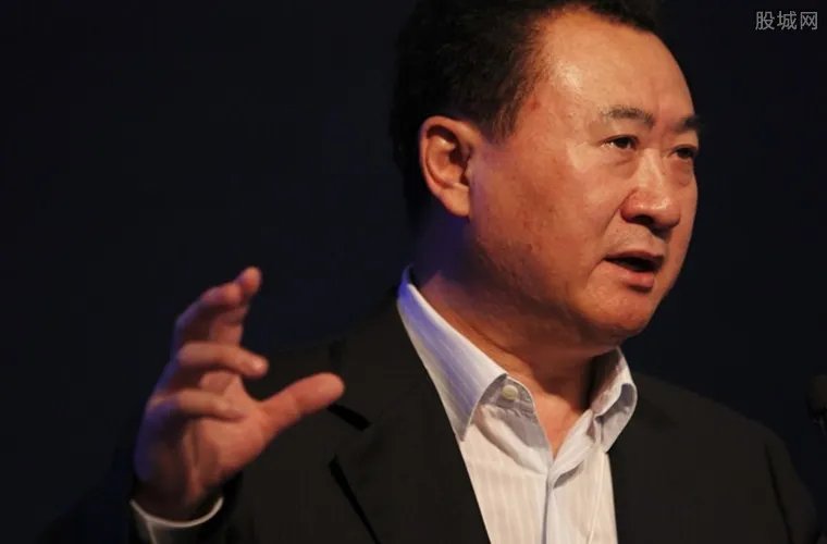 王健林2019身价多少亿 王健林挣一个亿花多长时间