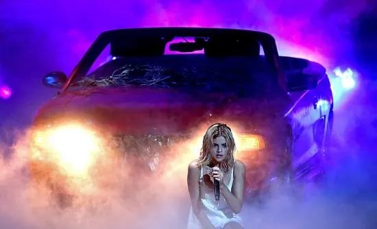 赛琳娜被质疑假唱你怎么看？