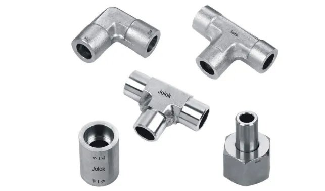 英制不锈钢卡套式管接头的特点是什么？