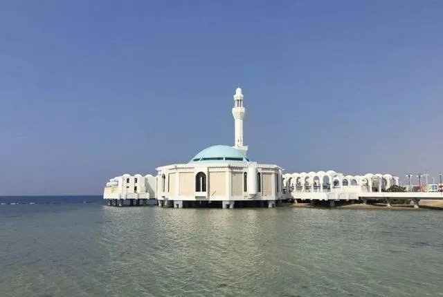 乞丐年入13亿是真的吗?沙特阿拉伯到底是怎样的存在?