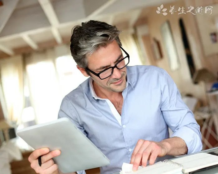 2015温网半决赛:费德勒力压穆雷晋级 决赛上演强强对决