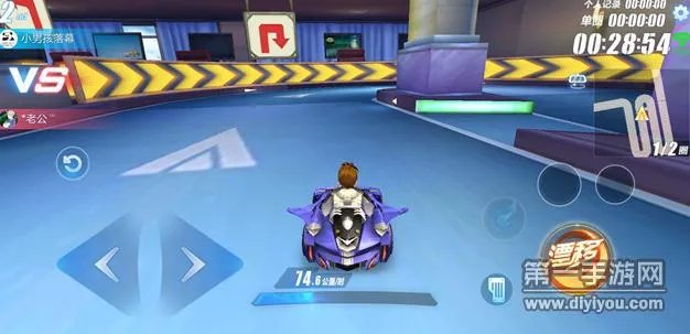 QQ飞车手游城市网吧跑法解析 平台加速带时超车关键