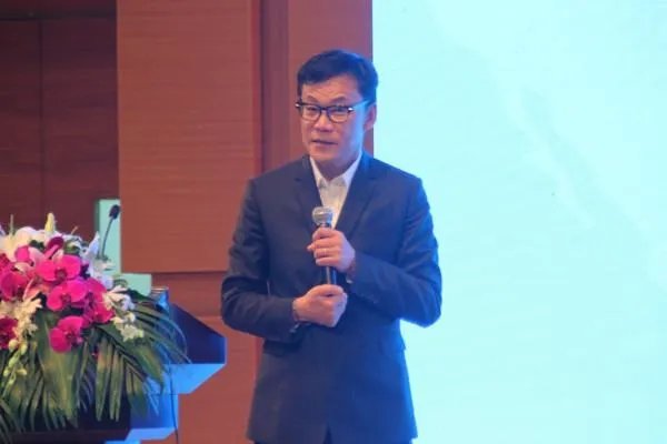 李国庆开撕俞渝，为何会说俞渝变成了武则天？