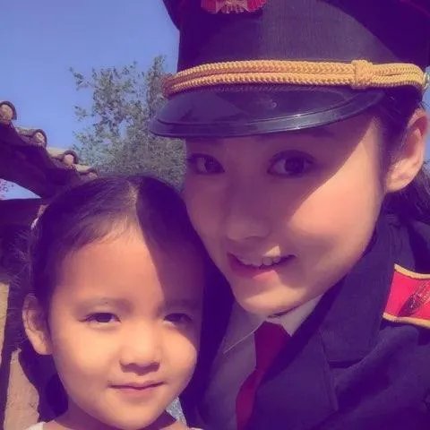 陈翔六点半腿腿发生了什么事？听说她去世了，真的假的？