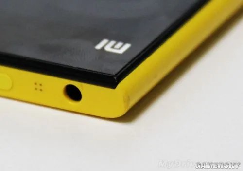 小米3代全球首发评测：1999元一枝独秀天下无敌