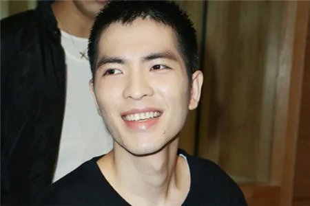 萧敬腾骗财骗色真相曝光  是炒作还是诽谤