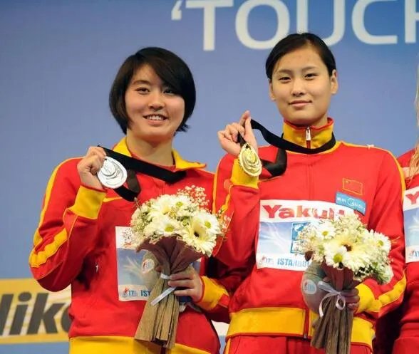 陆滢高清照片走红网络  人气直逼当年的跳水冠军郭晶晶