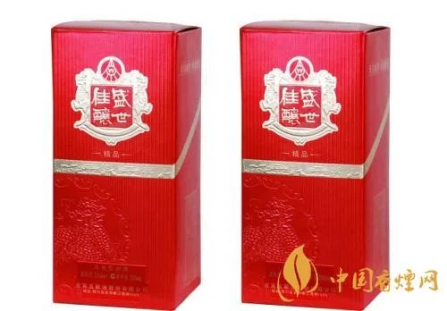 酒王五粮液市值突破万亿