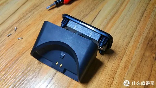 键盘鼠标外设 篇四十四:雷蛇Naga那伽梵蛇无极幻彩版底座拆解与便携化改造分享