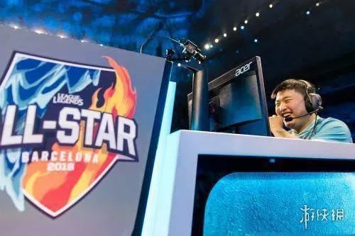 RNG战队Uzi现身英语考卷 电竞知识成高中阅读理解题