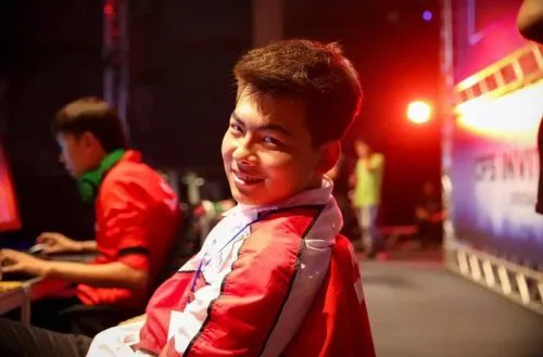 汉宫五局鏖战登顶CFS巴西邀请赛 捍卫中国电竞