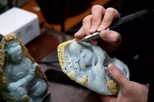 玉不琢不成器寓言故事