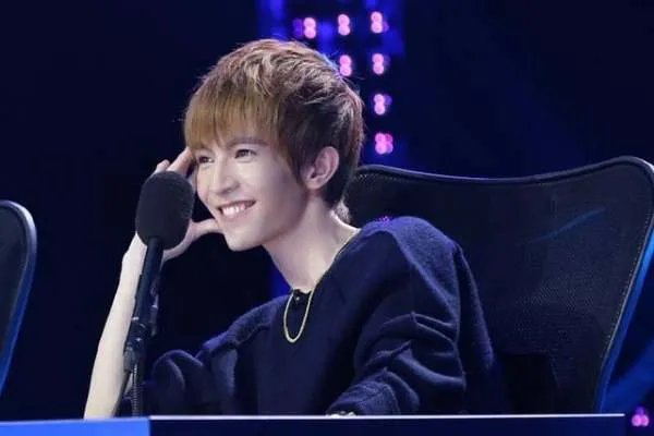 郭敬明身体有多高?