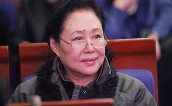 斯琴高娃娃去世了吗?