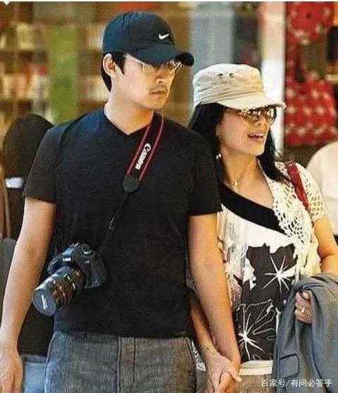 他与陈松伶相恋八年无一子，曾尝试管婴，后来怎样？