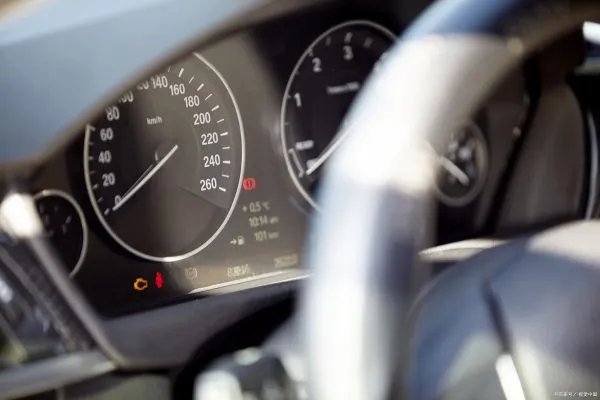 请问一下，汽车抗菌材料的无机抗菌剂有哪些？