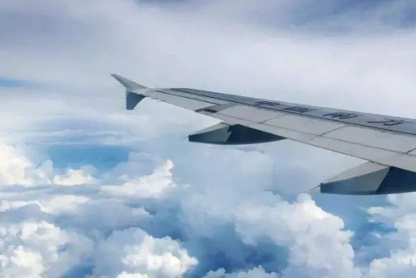 民航局当日发出三份熔断指令,熔断指令是什么意思?