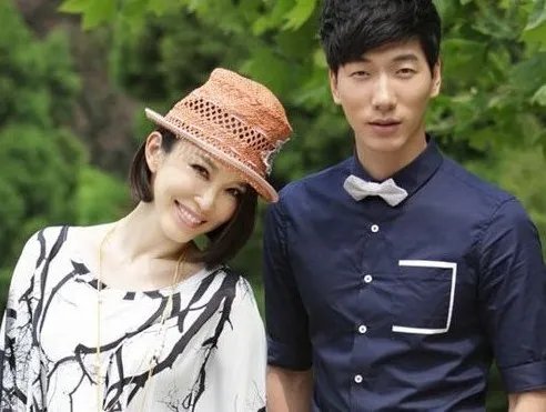 模特张亮老婆照片展示  因为爱退出模特圈