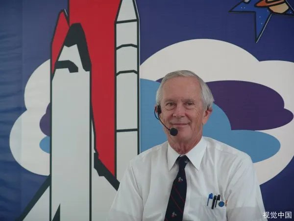 美国载人登月项目推迟至2025年后，此次延迟的原因是什么？