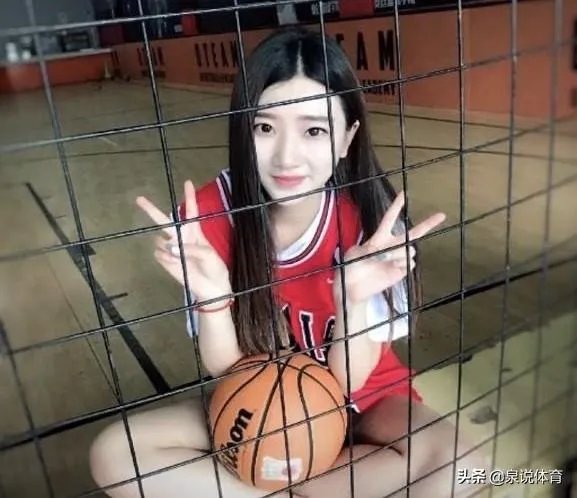 CUBA美女球员林雪惠为何会被部分球迷称为真人版赤木晴子？