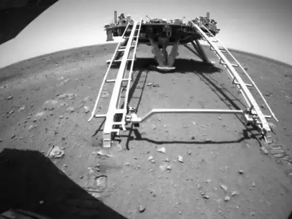 土豆状？天问一号传回土豆状卫星照片，这对我国航天科研带来哪些影响？