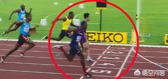 2018田径洲际杯百米大战,苏炳添一直领先,但怎样在最后一瞬被反超0.02秒?
