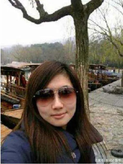 他与陈松伶相恋八年无一子，曾尝试管婴，后来怎样？