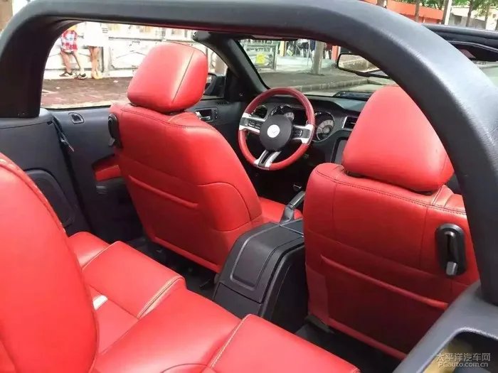 2013福特野马GT500 中东版