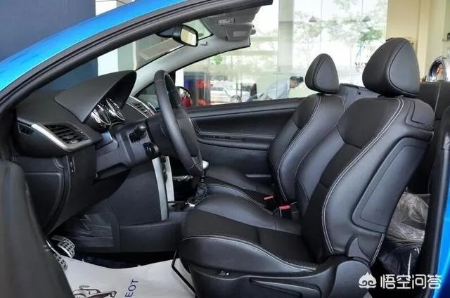 卖9万的13年的二手标致207CC和16年的二手传祺GA6相比，你觉得是选敞篷的，还是家用的？为什么？