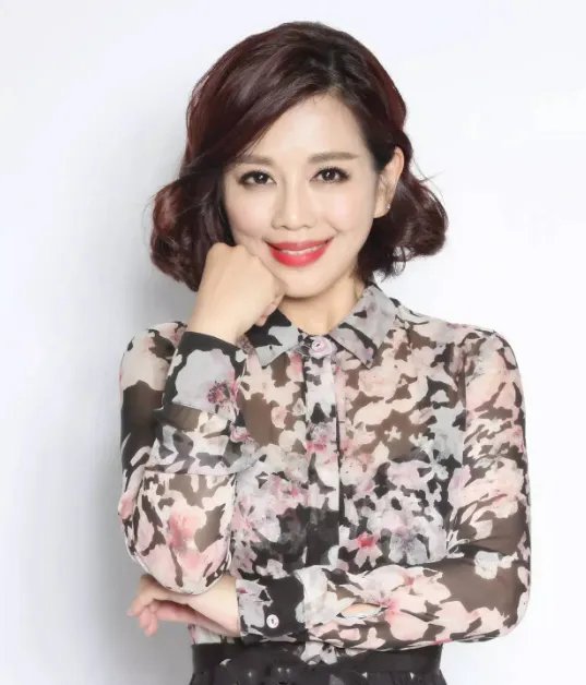 他与陈松伶相恋八年无一子，曾尝试管婴，后来怎样？