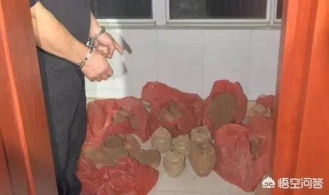 安阳警方摧毁一盗窃古墓葬团伙，追缴文物30余件, 你怎么看？