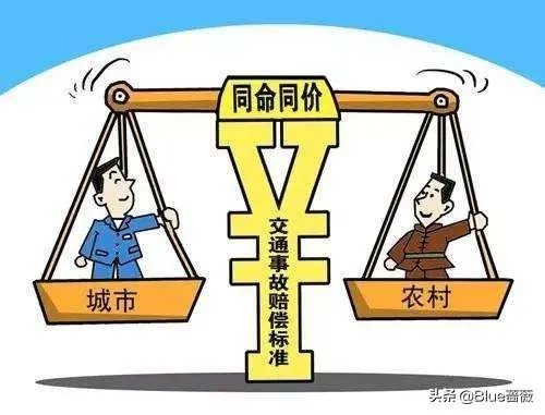 我爸开车正常行驶,后面有人骑摩托车追尾成重伤,要求我家赔偿全部医药费,责任该如何划分?