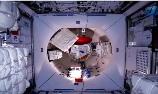 神舟十二号航天员乘组确定，航天科技集团打造的“太空之家”舒适吗？