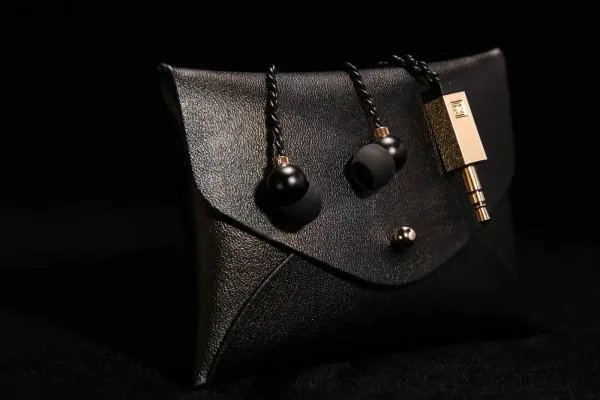 听ASMR应该用什么素质好的耳机