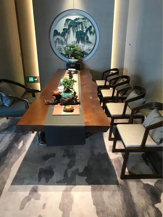 燕郊二手房价格“腰斩”, 跌近一半!“刚需”是否应该出手了？