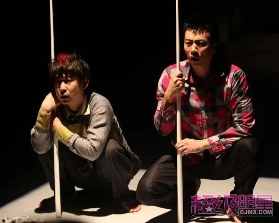 话剧《精慌》演绎女人的慌：家庭和事业难和谐