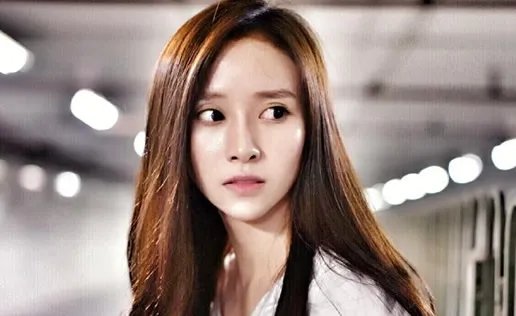 女艺人入室盗窃怎么回事:详情真相是什么曝光