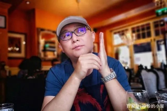 黄磊孟非的火锅店倒闭，明星效应抵不过店名有创意，最失败的原因是什么呢？