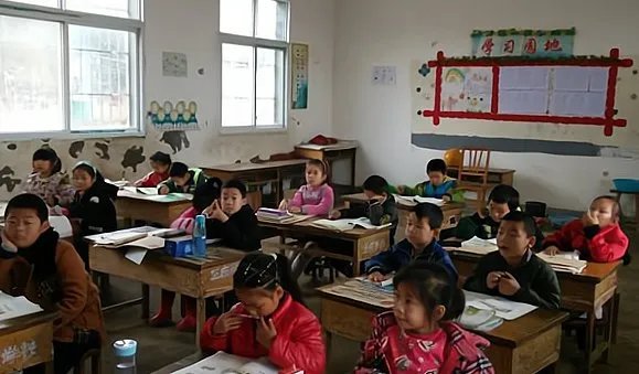 古天乐捐学校被爆荒废