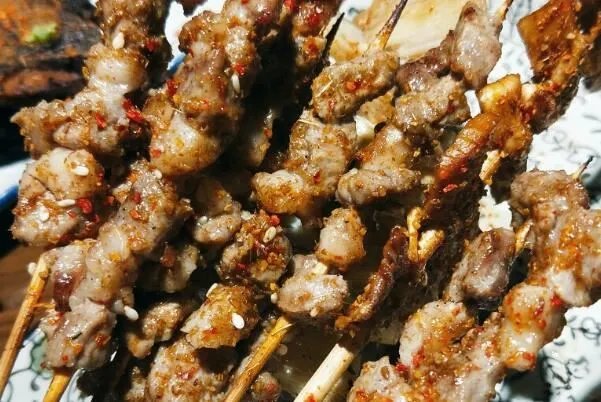 北京好吃的烤串都有哪些品牌？北京十大最佳烤串店排行榜 