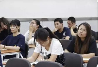 传播学考研学校排行