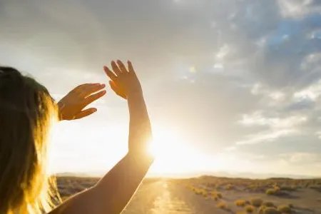 简短祝福语八个字