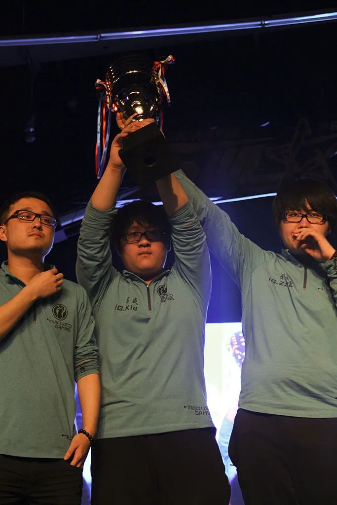 SWL英雄联盟第二季总决赛 IG夺冠图展